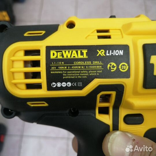 Шуруповёрт dewalt