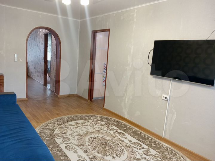 3-к. квартира, 64 м², 2/5 эт.