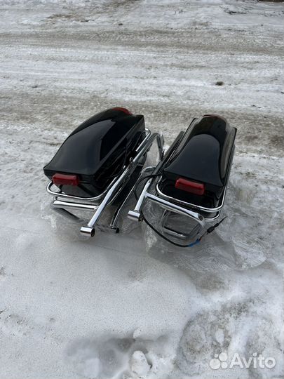 Кофр на мотоцикл