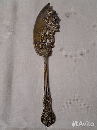 Нож - лопатка для торта