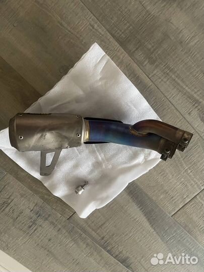 BMW S1000RR выхлоп Akrapovic slip-on