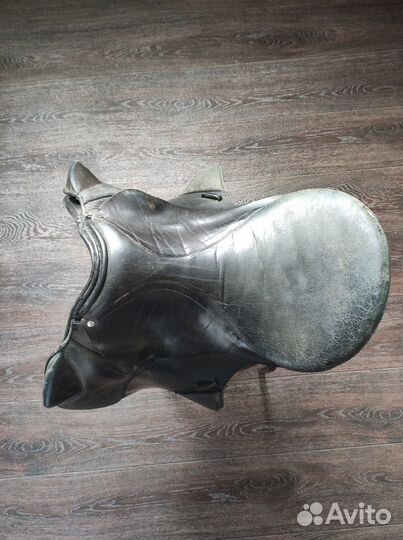 Седло для лошади универсальное