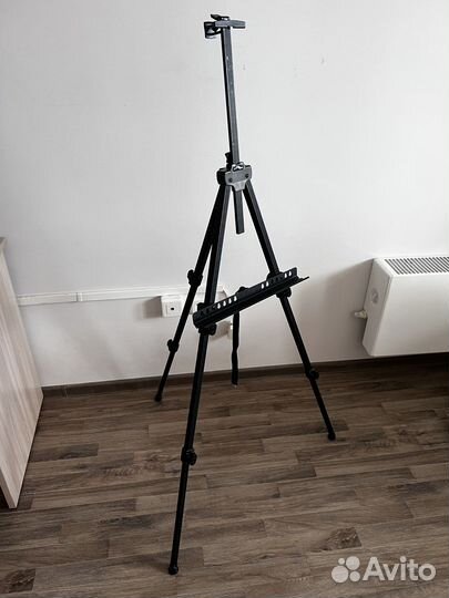 Мольберт тренога/ стойка для мольберта