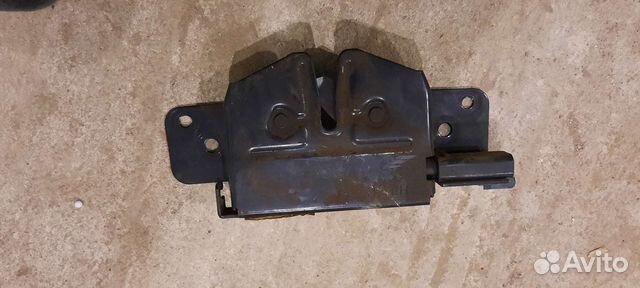 Замок капота Hyundai Tucson/2017