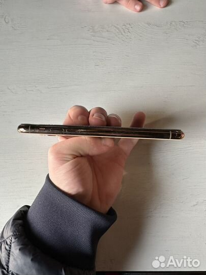 iPhone 11 Pro, 64 ГБ