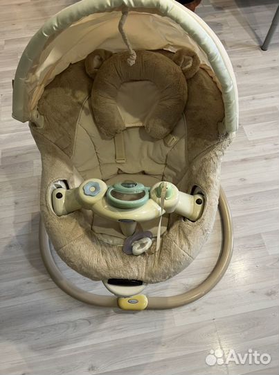 Кресло качалка для малышей