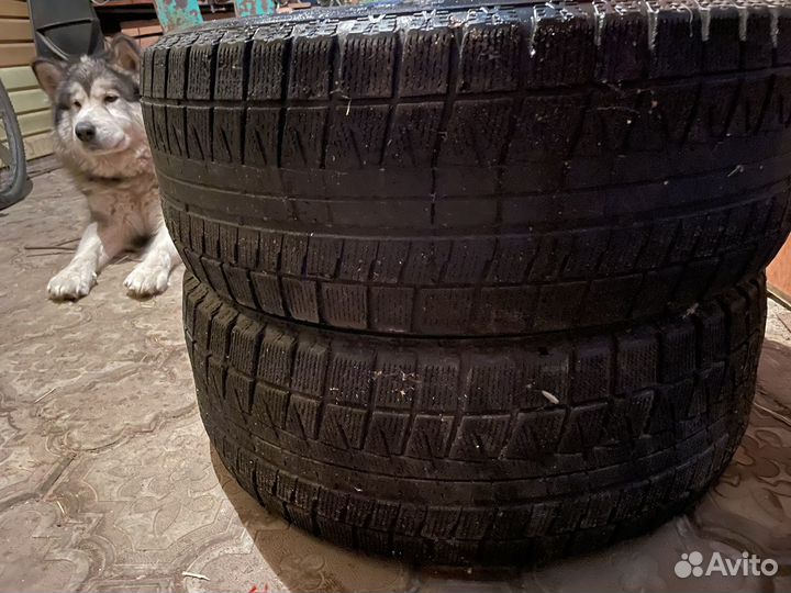 Bridgestone Blizzak Ice 225/55 R17