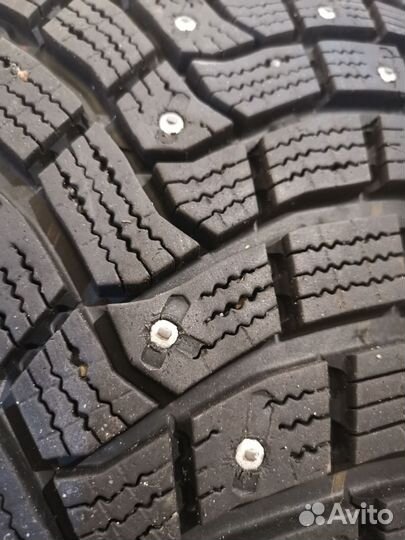 Continental IceContact 3 215/60 R17 96T