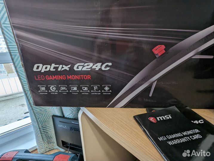 Монитор msi optix g24c