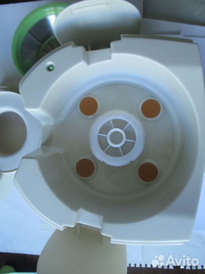 Соковыжималка электрическая Elenberg JM-5033