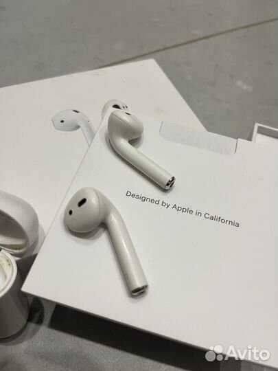 Наушники AirPods 2