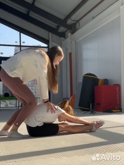 Набор детей, акробатика, гимнастика