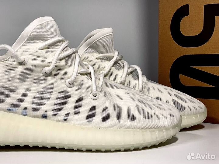 Кроссовки adidas yeezy boost 360 белые