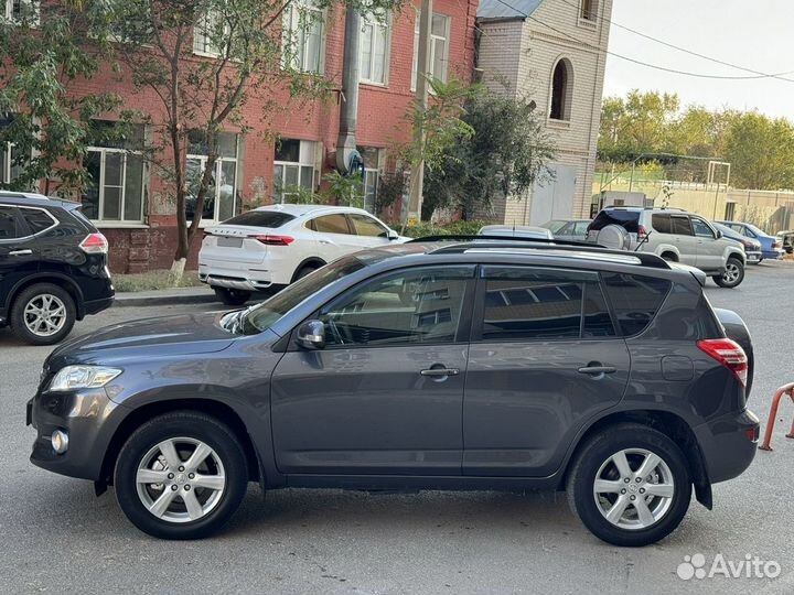 Toyota RAV4 2.0 CVT, 2011, 187 230 км