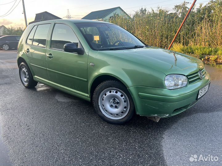 Volkswagen Golf 1.8 МТ, 2000, 200 000 км