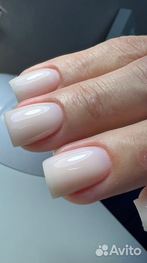 Мастер маникюра