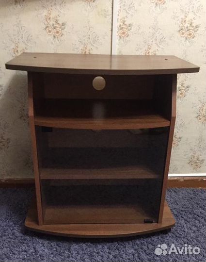 Тумба под телевизор