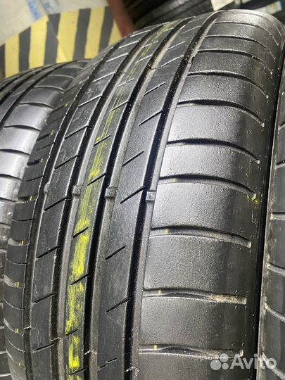 Goodyear EfficientGrip Performance 205/60 R16