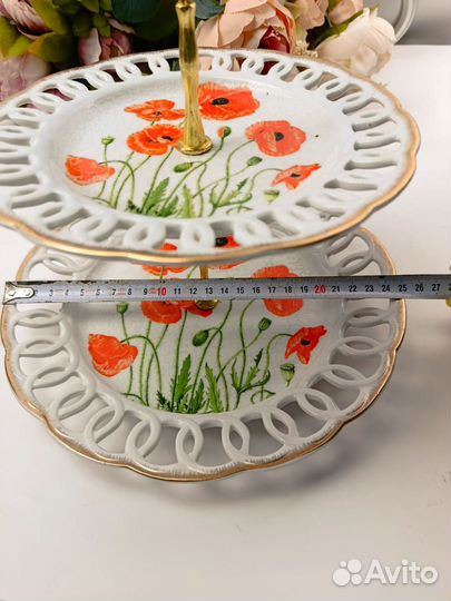 Блюдо для фруктов и сладостей