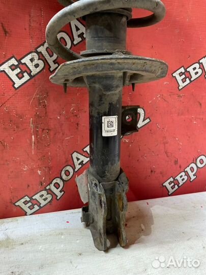 Стойка подвески передняя правая Kia Ceed Jd 2