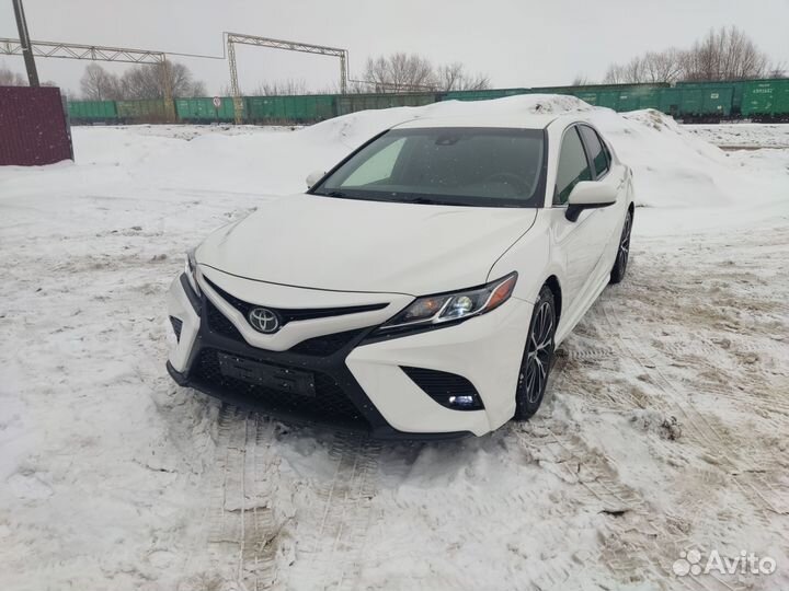Toyota Camry 2.5 AT, 2017, 112 000 км