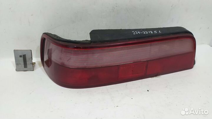 Фонарь задний honda Integra DA 89-93 220-22185 L