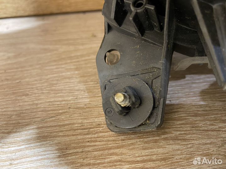 Фара левая Opel Vectra C дорест адаптивная 142573