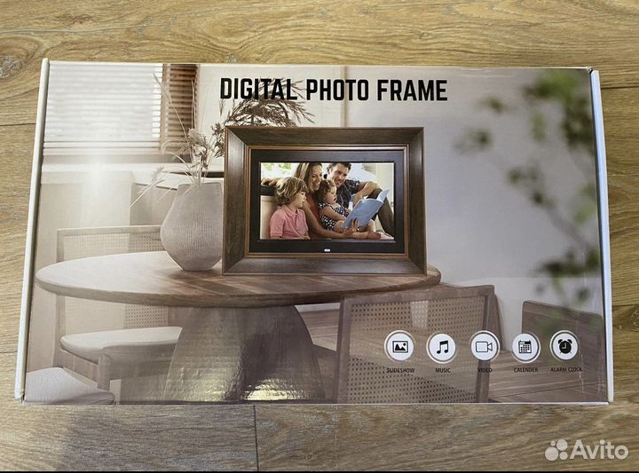 Цифровая фоторамка с пультом управления