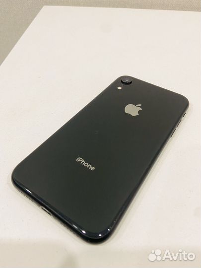 iPhone Xr, 128 ГБ