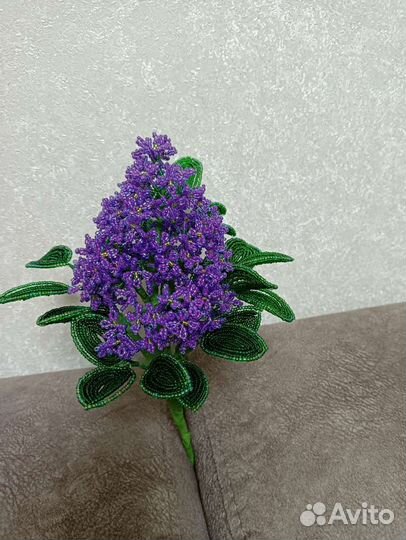 Ветка сирени из бисера