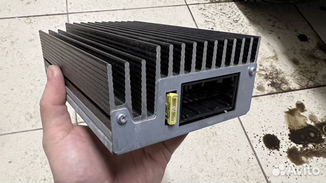 Отдам электронные блоки для BMW X5 E70