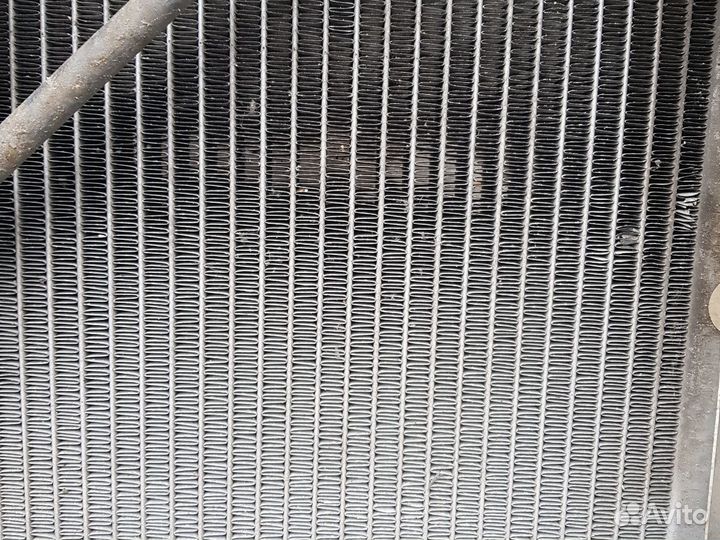 Радиатор Chevrolet Tahoe 410 Suburban