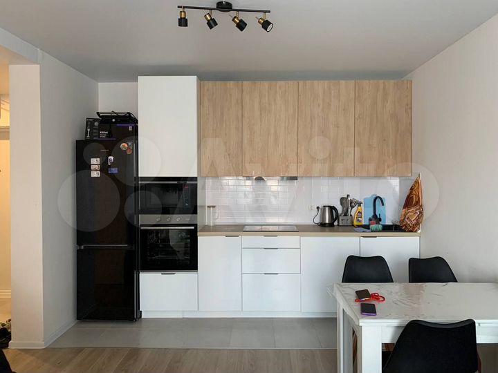 2-к. квартира, 65 м², 4/4 эт.