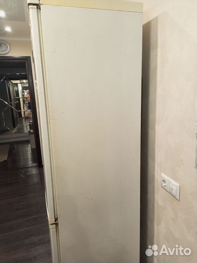 Холодильник бу