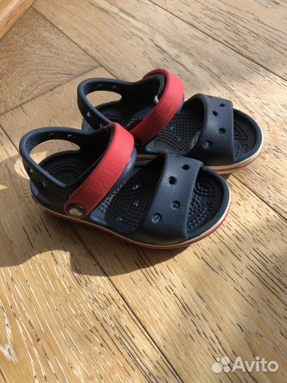 Сандалии crocs c5