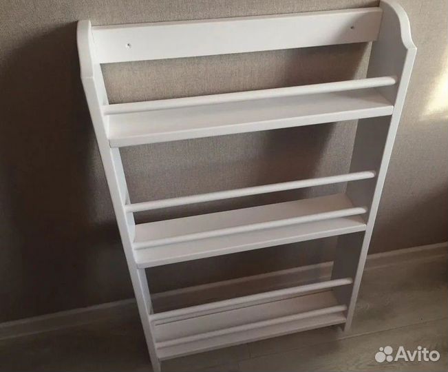Полка новая деревянная