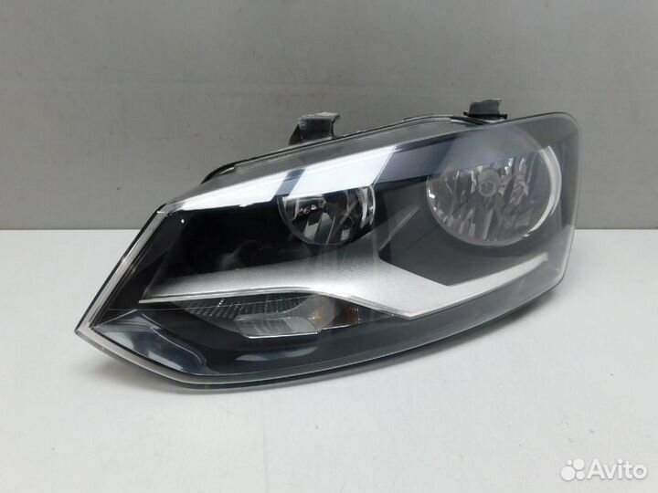 Фара левая Volkswagen Polo