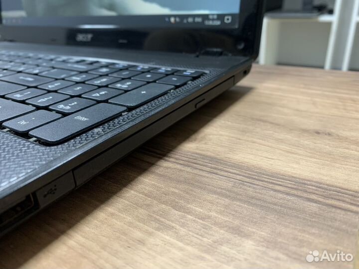 Рабочий ноутбук Acer intel/4gb/ssd