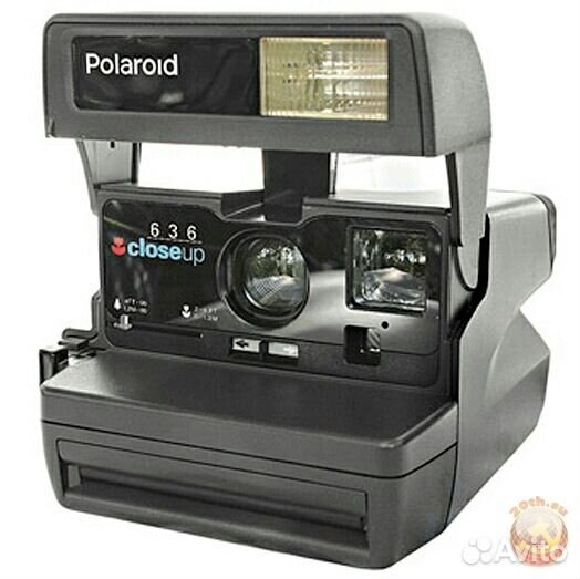 Классическая камера Polaroid 636 Closeup