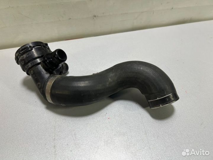 Патрубок системы охлаждения Bmw M850I G16 N63B44D