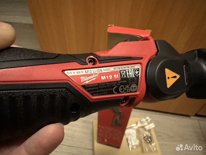 Паяльник Milwaukee m12 SI