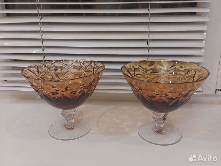 Ваза для фруктов цветной хрусталь СССР, винтаж