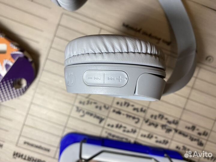 Беспроводные наушники sony