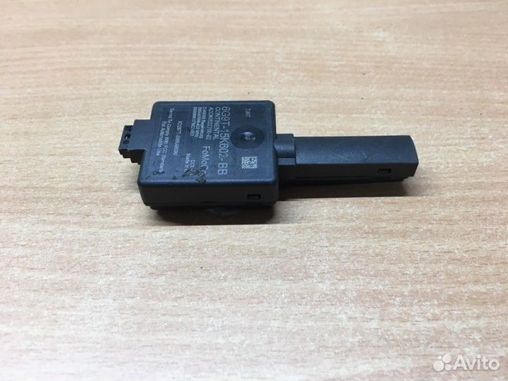 Антенна штатной сигнализации Ford Focus CB8 xqda