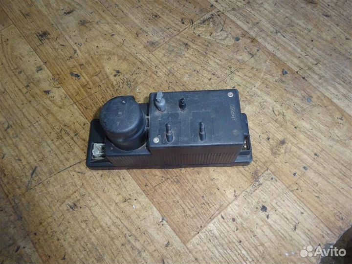 Вакуумное устройство системы центрального замка M