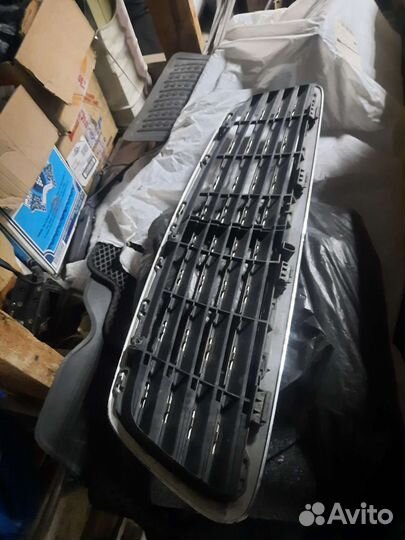 Решетка радиатора w220