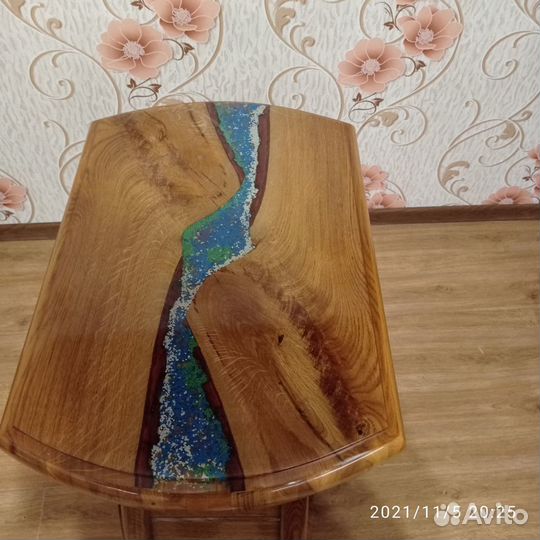 Столик-бочка