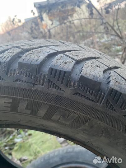 Michelin X-Ice North 4 195/65 R15