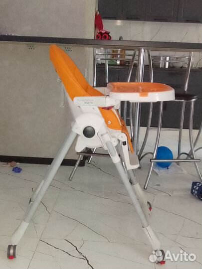 Стульчик peg perego prima papa follow me