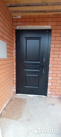 Дверь входная для дома